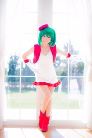 真 白 ゆ き 코스 프레 "Macros"Ranka Lee (Xmas ver.)