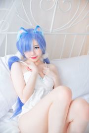 [COS của người nổi tiếng trên Internet] Sally Dorasnow - Rem White Kitty