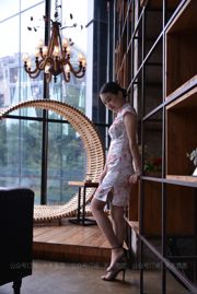 [IESS 奇思趣向] นางแบบ : Xiaojie "Elegant Cheongsam Woman"