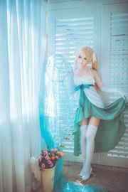 [Beauty Coser] yui ปลาทอง "Passerby Heroine"