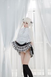 Coser Bai Yizi thủ lĩnh "Gothic"