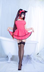 [网 红 美女 Coser] Джиуку Жан "Безумные три серии"