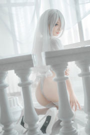 [Net Red COS] Anime Blogger Stupid Momo - Gaun Pengantin 2B-Putih