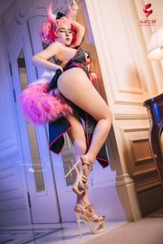 Wen Xinyi "Yuzaoqian · Secretaria Fox COSPLAY" [Headline goddess wordgirls]