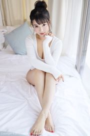 Yuna "Roupa íntima e decotada fresca e biquíni" [MyGirl] Vol.342